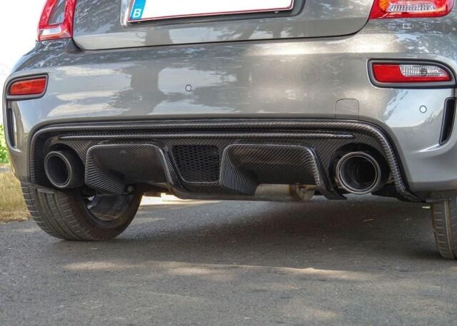 Abarth 595 Diffusor Carbon