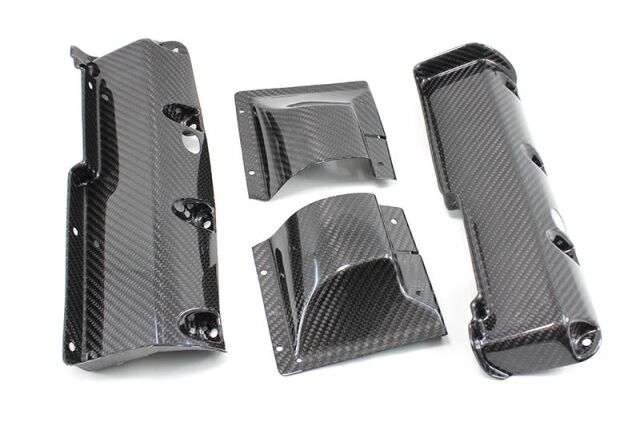 Alfa Romeo 4C Gurtabdeckung Cover Carbon