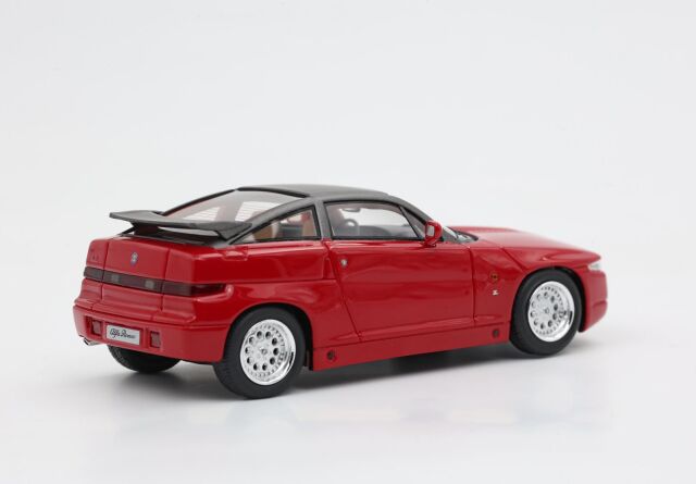 Alfa Romeo SZ Modellauto 1:43 limitiert