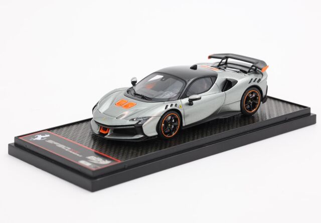 Ferrari SF90 XX Stradale grau Competition Modellauto 1:43...