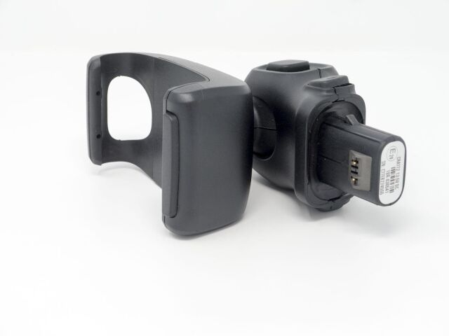 Abarth Alfa Fiat TomTom Navi Halterung myPort Originalzubehör